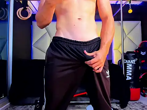 Snapshot of Aydenmiller96 chatting on 11-28-25, 02:53 Aydenmiller96 online show from 11-28-25, 02:53