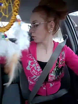 LucidLucy online show from 01-25-25, 10:18