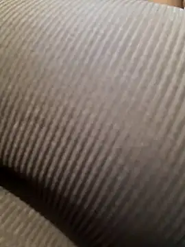 Snapshot of Dirtyfeelin chatting on 03-05-25, 11:28 Dirtyfeelin online show from 03-05-25, 11:28