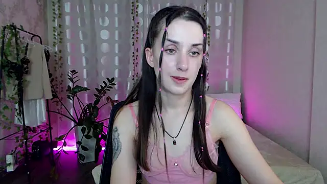 FranceskoJones online show from 09-19-25, 04:51