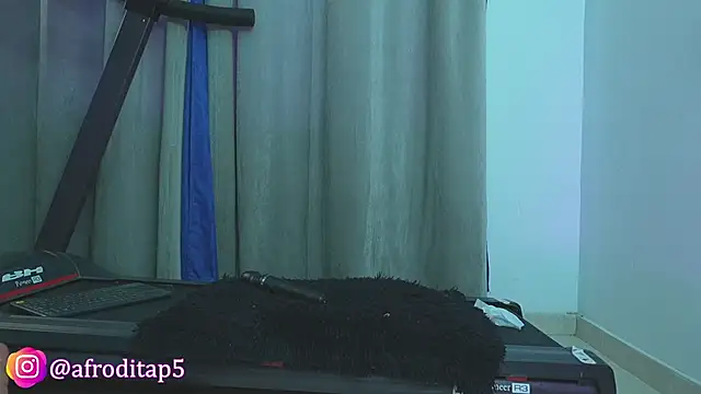 afroditaP  online show from 02-01-25, 03:50