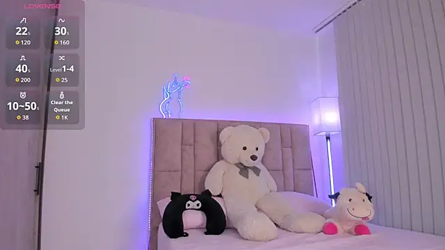 DannaTeen online show from 10-04-25, 07:12