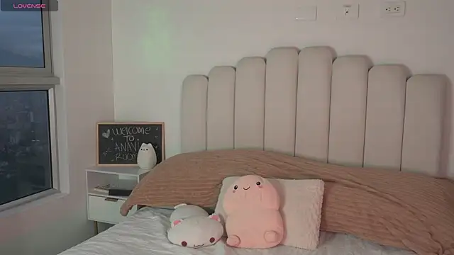 Anavi  online show from 09-18-25, 10:56