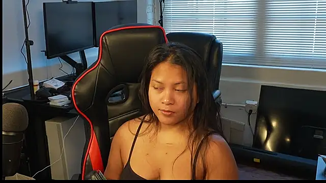 Bubbleliyah online show from 02-26-25, 07:49