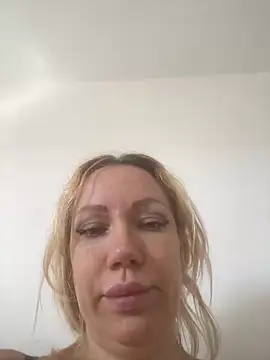 SofiaJoy online show from 04-24-26, 01:02