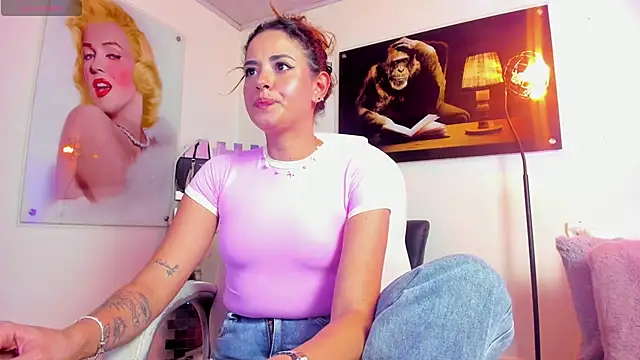 Snapshot of KimberlySaen chatting on 03-05-26, 09:22 KimberlySaen online show from 03-05-26, 09:22