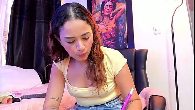 KimberlySaen online show from 04-15-26, 09:37