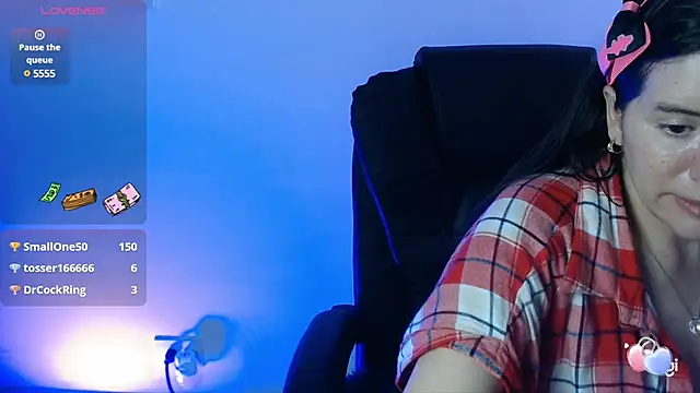 Snapshot of spicey_latina chatting on 03-17-25, 10:28 spicey latina online show from 03-17-25, 10:28