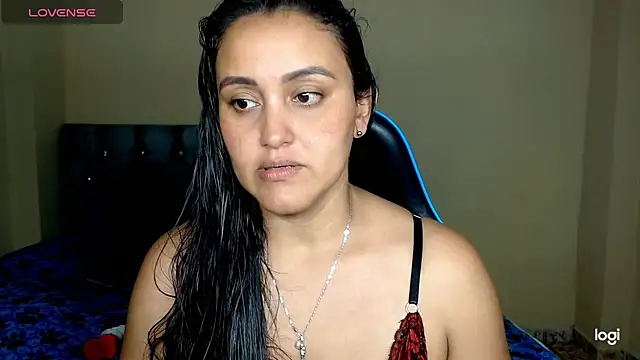 Snapshot of sexy_nurse_ chatting on 01-24-25, 04:27 sexy nurse  online show from 01-24-25, 04:27