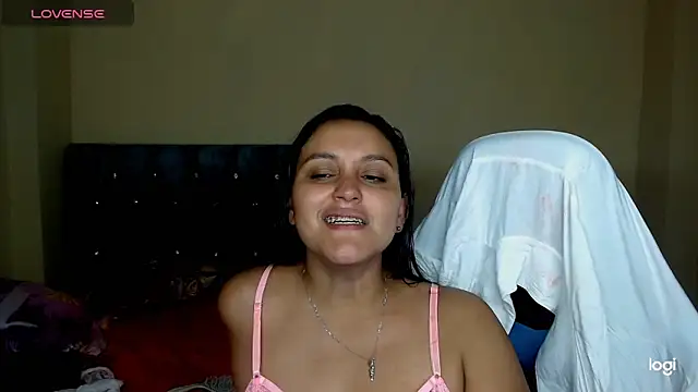 Snapshot of sexy_nurse_ chatting on 02-15-25, 06:55 sexy nurse  online show from 02-15-25, 06:55