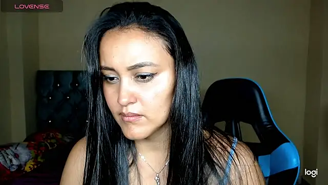 Snapshot of sexy_nurse_ chatting on 03-08-25, 06:43 sexy nurse  online show from 03-08-25, 06:43