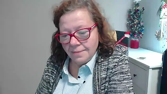 Adelewildx online show from 12-10-24, 05:39