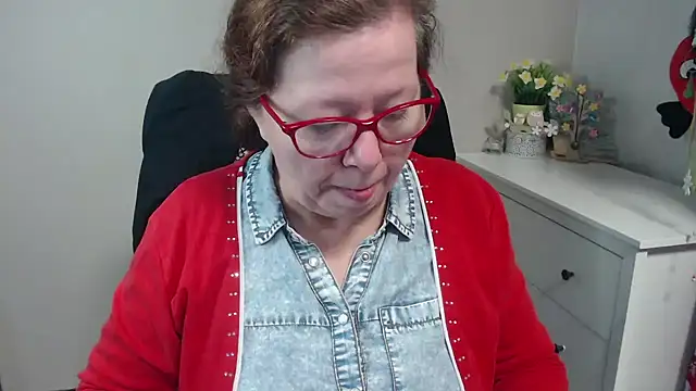 Adelewildx online show from 02-04-25, 04:37