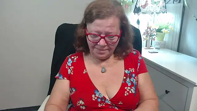 Adelewildx online show from 09-09-25, 02:44