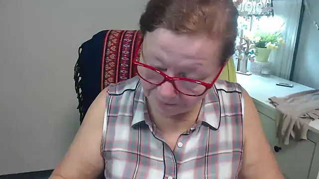 Adelewildx online show from 10-14-25, 03:18