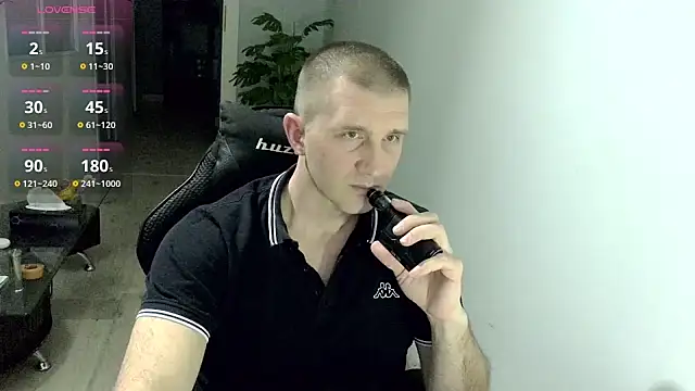 Snapshot of Maribor chatting on 05-08-26, 01:55 Maribor online show from 05-08-26, 01:55