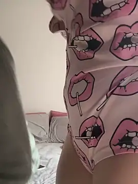 Snapshot of couplepenetration chatting on 01-19-25, 10:50 couplepenetration online show from 01-19-25, 10:50