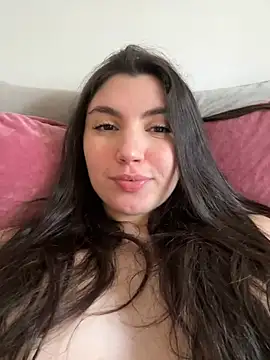 Snapshot of couplepenetration chatting on 02-26-25, 01:08 couplepenetration online show from 02-26-25, 01:08