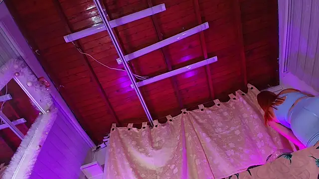 emyli sw  online show from 03-20-25, 03:13