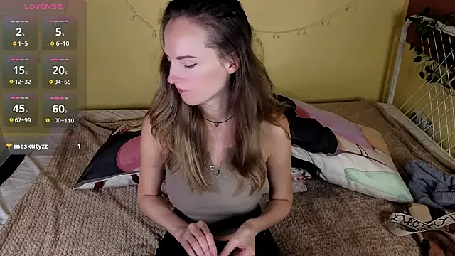 SuchArt  online show from 09-24-25, 03:37