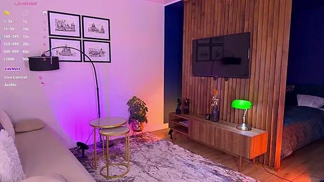 mikkixmeow online show from 10-22-25, 12:16