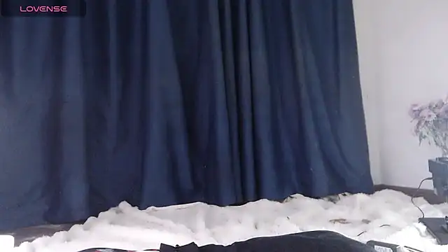 Snapshot of candy_cola chatting on 11-22-25, 02:49 candy cola online show from 11-22-25, 02:49