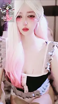 Snapshot of candy_cola chatting on 02-21-26, 11:22 candy cola online show from 02-21-26, 11:22