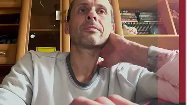 Snapshot of FireFox_Feel chatting on 11-08-25, 10:26 FireFox Feel online show from 11-08-25, 10:26