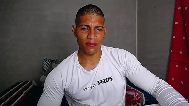 Snapshot of teddyfit19cm chatting on 12-04-24, 12:41 teddyfit19cm online show from 12-04-24, 12:41