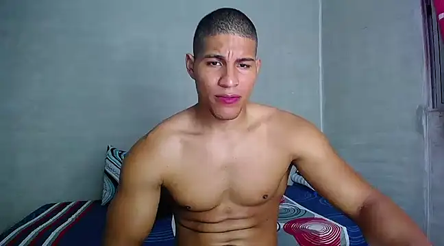 Snapshot of teddyfit19cm chatting on 12-12-24, 01:53 teddyfit19cm online show from 12-12-24, 01:53