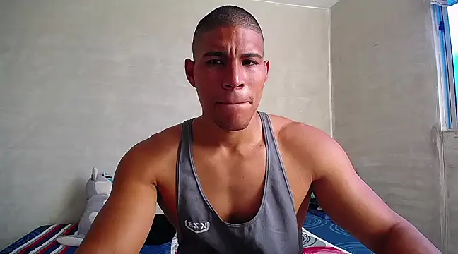 Snapshot of teddyfit19cm chatting on 12-16-24, 09:09 teddyfit19cm online show from 12-16-24, 09:09