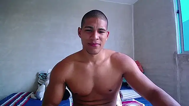 Snapshot of teddyfit19cm chatting on 12-29-24, 10:03 teddyfit19cm online show from 12-29-24, 10:03