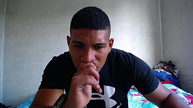 Snapshot of teddyfit19cm chatting on 02-05-25, 12:49 teddyfit19cm online show from 02-05-25, 12:49