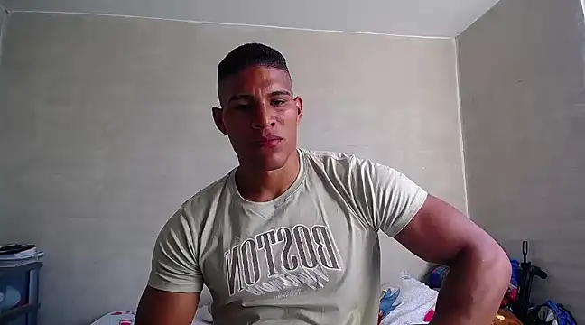 Snapshot of teddyfit19cm chatting on 02-22-25, 09:15 teddyfit19cm online show from 02-22-25, 09:15