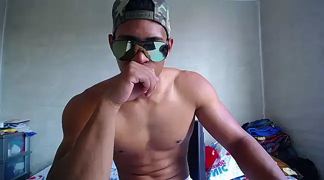 Snapshot of teddyfit19cm chatting on 03-13-25, 12:35 teddyfit19cm online show from 03-13-25, 12:35