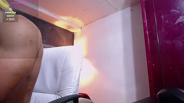 Snapshot of teddyfit19cm chatting on 10-03-25, 02:36 teddyfit19cm online show from 10-03-25, 02:36