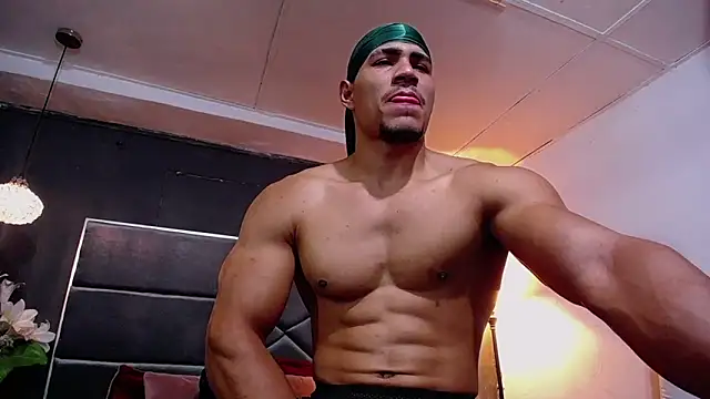 Snapshot of teddyfit19cm chatting on 10-13-25, 01:55 teddyfit19cm online show from 10-13-25, 01:55