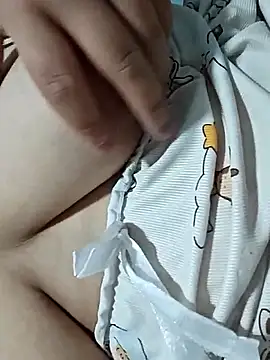 xqiqi12345 online show from 12-22-25, 03:14