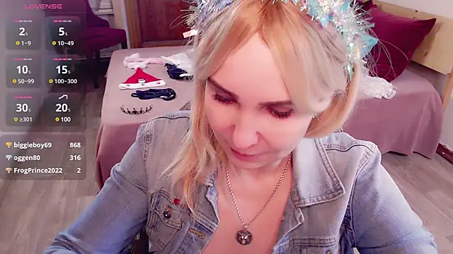  unique cam  online show from 12-29-24, 10:45