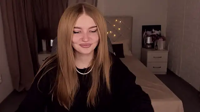 Snapshot of ViolettaLopez chatting on 01-30-25, 04:34 ViolettaLopez online show from 01-30-25, 04:34