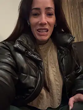 Snapshot of SweeetAlegra chatting on 02-28-25, 10:17 SweeetAlegra online show from 02-28-25, 10:17