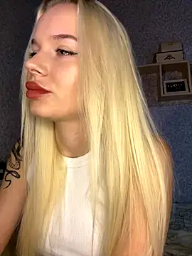 Snapshot of SIMBA_BOS chatting on 11-14-25, 02:32 SIMBA BOS online show from 11-14-25, 02:32