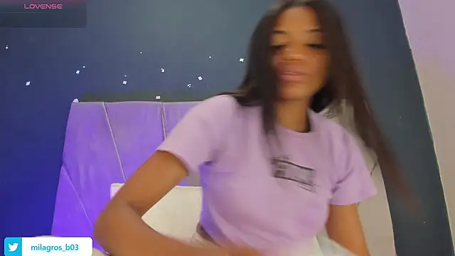 Snapshot of Shana_03 chatting on 05-27-26, 08:06 Shana 03 online show from 05-27-26, 08:06