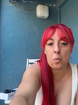 sofy alone online show from 09-15-25, 05:13