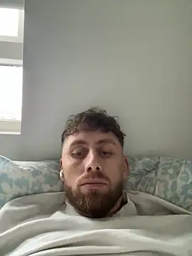 Snapshot of Cata9407 chatting on 11-30-25, 11:36 Cata9407 online show from 11-30-25, 11:36