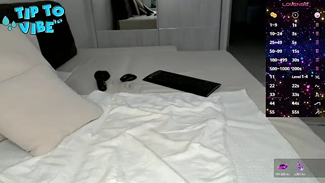 Smallnipples online show from 11-08-25, 09:31