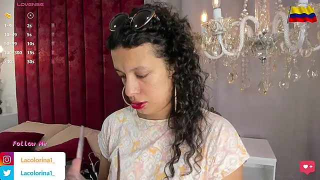 Snapshot of LaColorina_ chatting on 02-13-25, 04:54 LaColorina online show from 02-13-25, 04:54