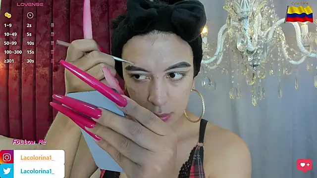 Snapshot of LaColorina_ chatting on 02-28-25, 05:04 LaColorina online show from 02-28-25, 05:04