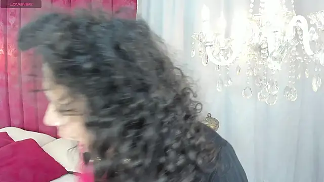 Snapshot of LaColorina_ chatting on 03-03-25, 04:58 LaColorina online show from 03-03-25, 04:58