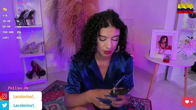 Snapshot of LaColorina_ chatting on 09-24-25, 06:11 LaColorina online show from 09-24-25, 06:11